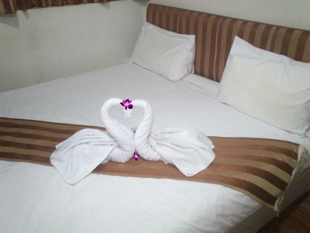 Sun City Hotel Bangkok Luaran gambar