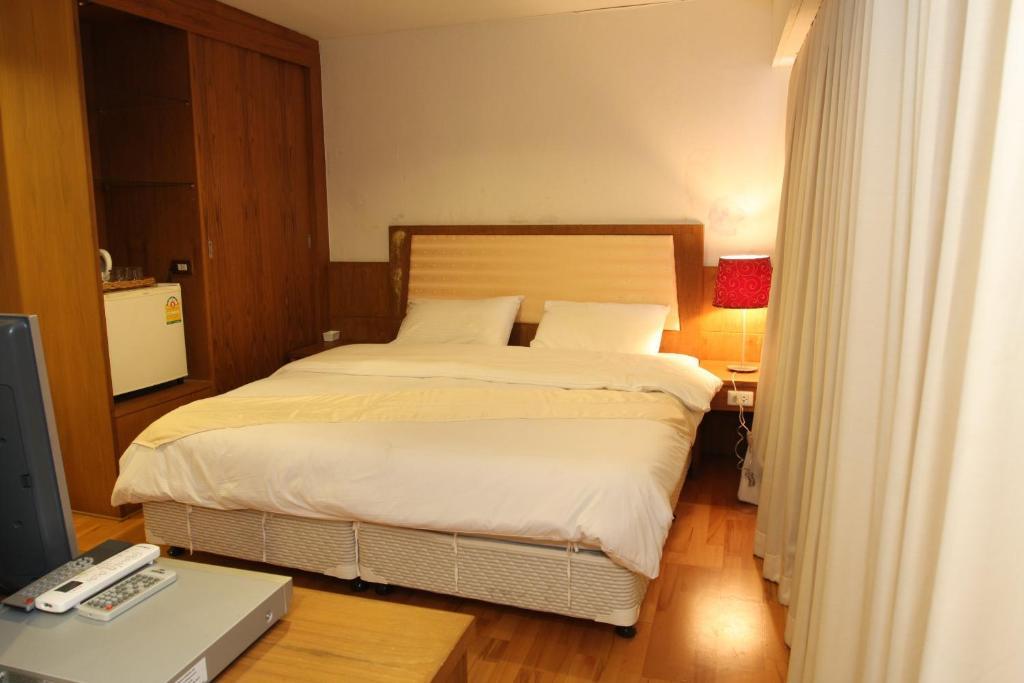 Sun City Hotel Bangkok Luaran gambar
